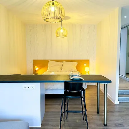 Volcania Aparthotel 3*