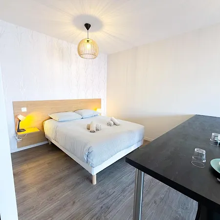 Aparthotel Volcania 3*